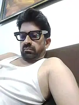 XxX_KING30's Webcam Show