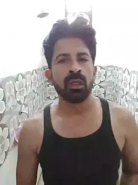 Show modela XxX_KING30 na web-kameri