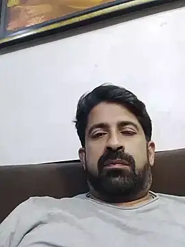 XxX_KING30's Webcam Show