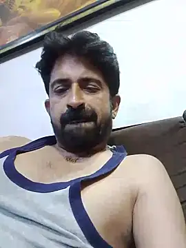 Pokazy przed kamerką – XxX_KING30