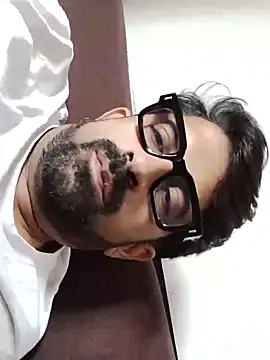 XxX_KING30 Show in webcam