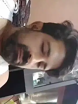 XxX_KING30 Show in webcam