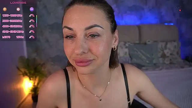 عرض كام KristiiMax