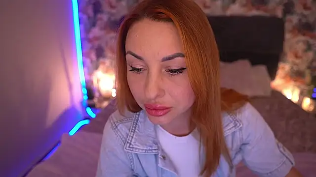 KristiiMax Adlı Modelin Canlı XXX Sohbeti