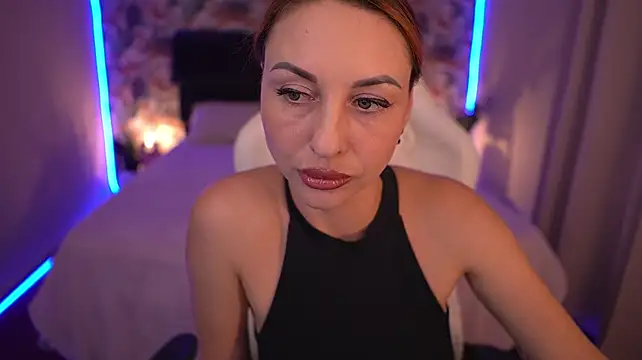 Show modela KristiiMax na web-kameri