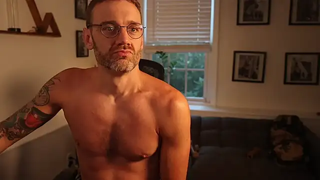 BradBronton's Webcam Show