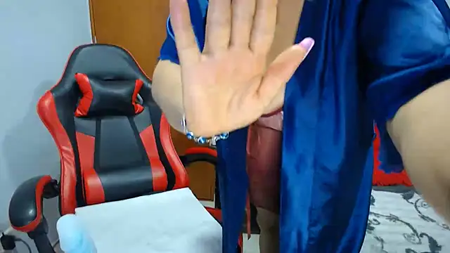 Czat XXX na żywo – Ursulawhite69