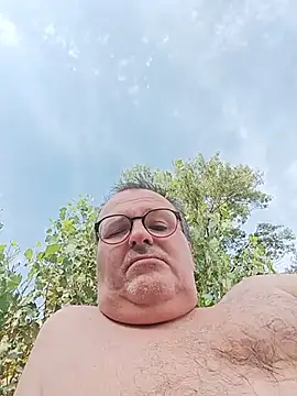 mike9473 Show Webcam