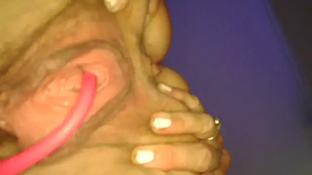 LadyMissNipsnLips' Webcam Show