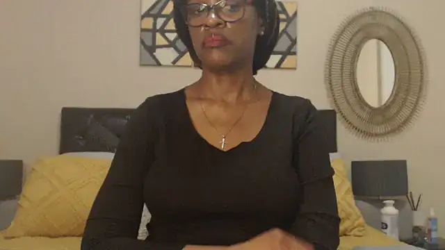 Creamyass22's Webcam Show