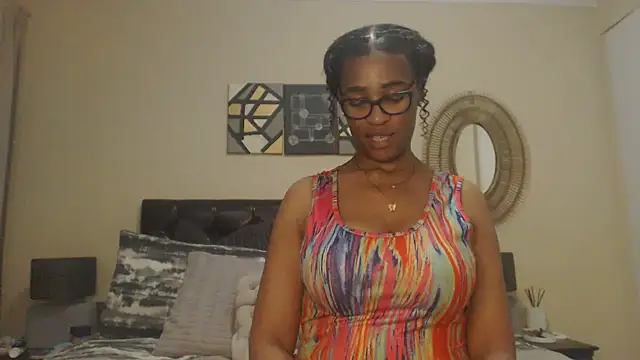 Creamyass22's Webcam Show