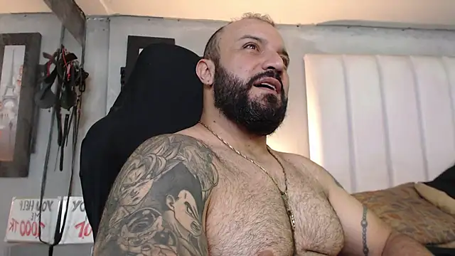 bardock_1 Show in webcam