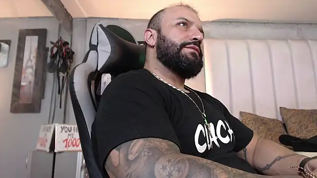 Chat XXX en directo de bardock_1