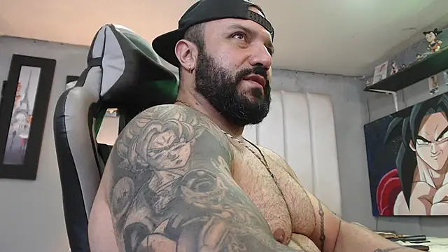 bardock_1: διαδικτυακό σόου στην κάμερα