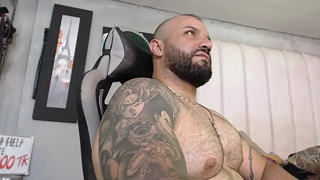 bardock_1's Webcam Show
