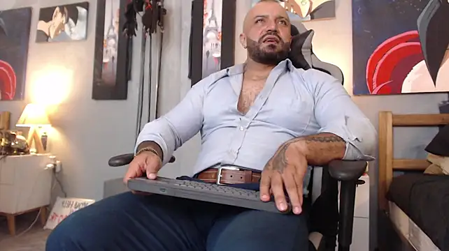 bardock_1 Show in webcam