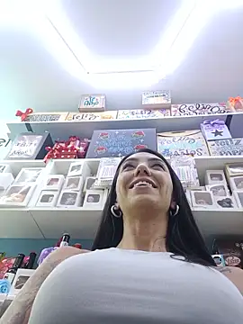 LunaZambrano's Live XXX Chat