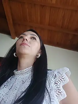 LunaZambrano live XXX chat