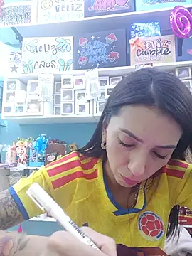 Chat XXX ao vivo de LunaZambrano