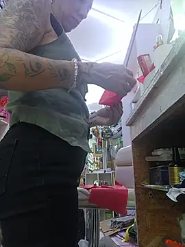 LunaZambranoのライブXXXチャット