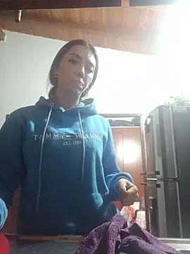 LunaZambrano Chat XXX in diretta