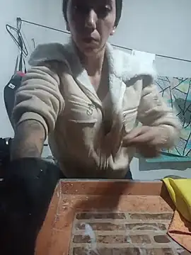 צ'אט XXX בשידור חי של LunaZambrano