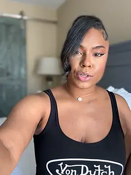 CandyLuxxxx webkamerás műsora