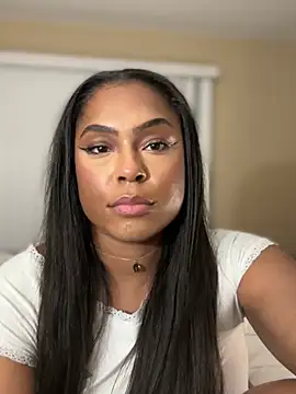 CandyLuxxxx's Webcam Show