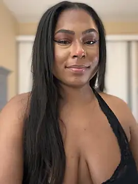 CandyLuxxxx's Webcam Show