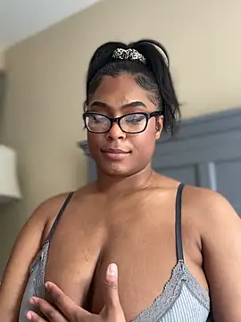 CandyLuxxxx's Webcam Show