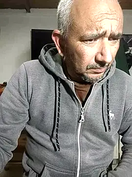 sweetcuervo Pertunjukan Webcam