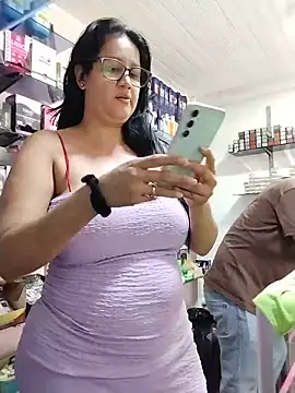 Show modela keilymadam na web-kameri