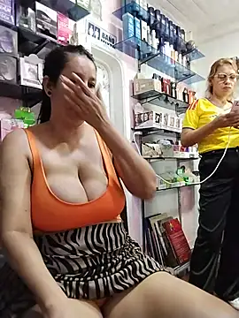 keilymadam's Webcam Show