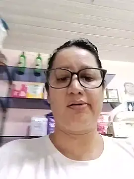keilymadam webcam show