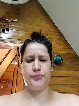 keilymadam Show in webcam