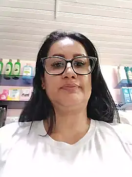 keilymadam Show in webcam