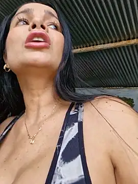 keilymadam webcam show