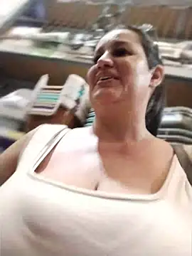 keilymadam webcam show