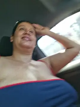 keilymadam Show in webcam