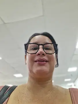 keilymadam Show in webcam