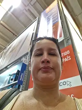 keilymadam Show in webcam