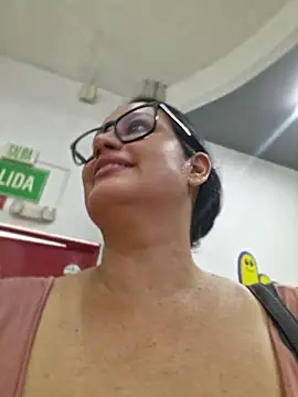 keilymadam's Webcam Show
