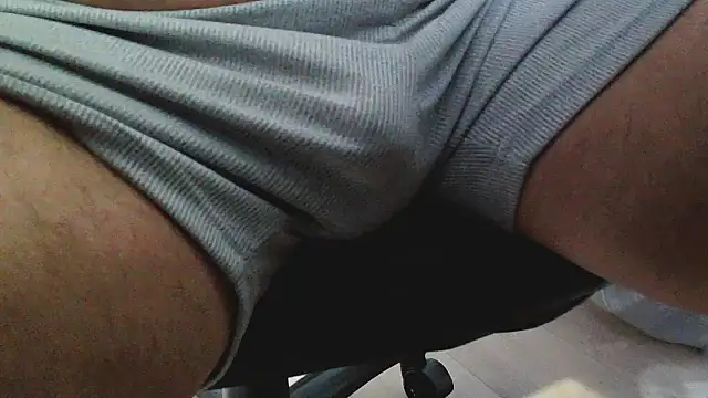 Show de scorvierge@xh na webcam