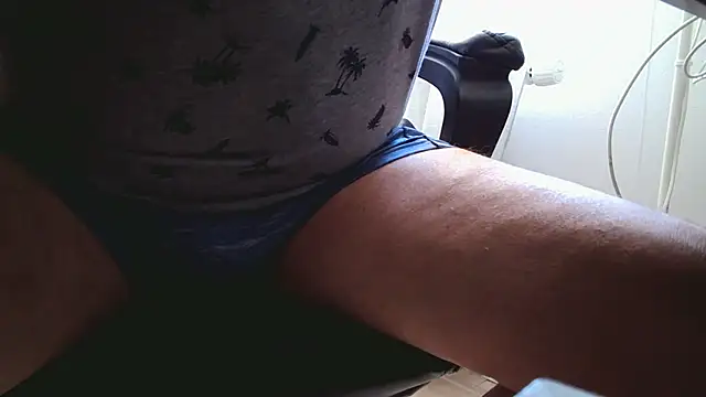 Show de scorvierge@xh na webcam