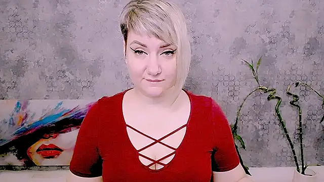 Djullia Chat XXX in diretta