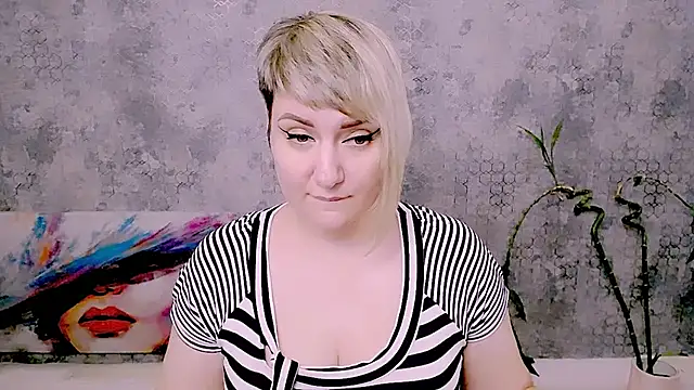 Chatroom XXX en direct de Djullia