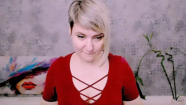 Djullia Chat XXX in diretta