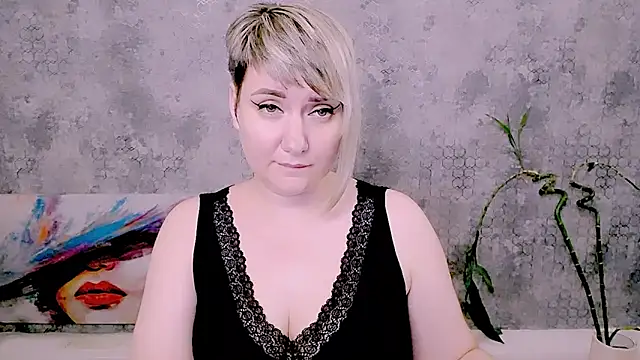 Živý XXX chat Djullia