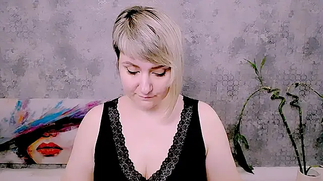 Chatroom XXX en direct de Djullia