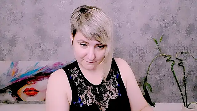 Chatroom XXX en direct de Djullia